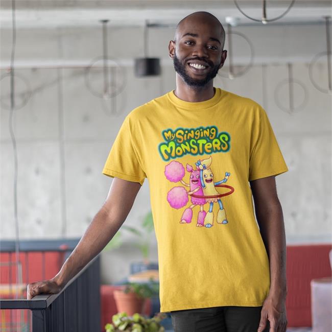 Pompom & Hoola T Shirt