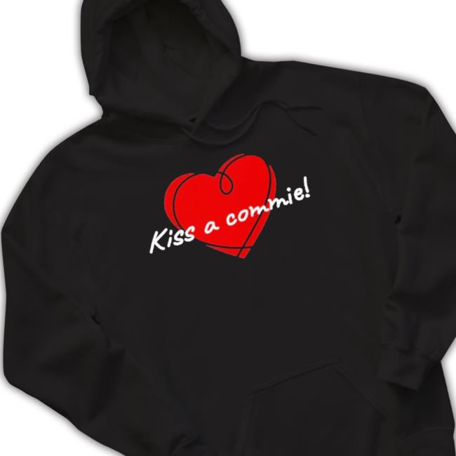 Trending Unholy Kiss A Commie Heart Hoodie Sweatshirt