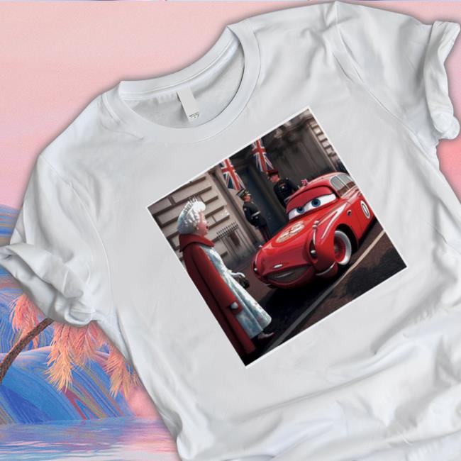 Official Lightning Mcqueen Queen Of England T-shirt Official Lightning Mcqueen Queen Of England Sweatshirt